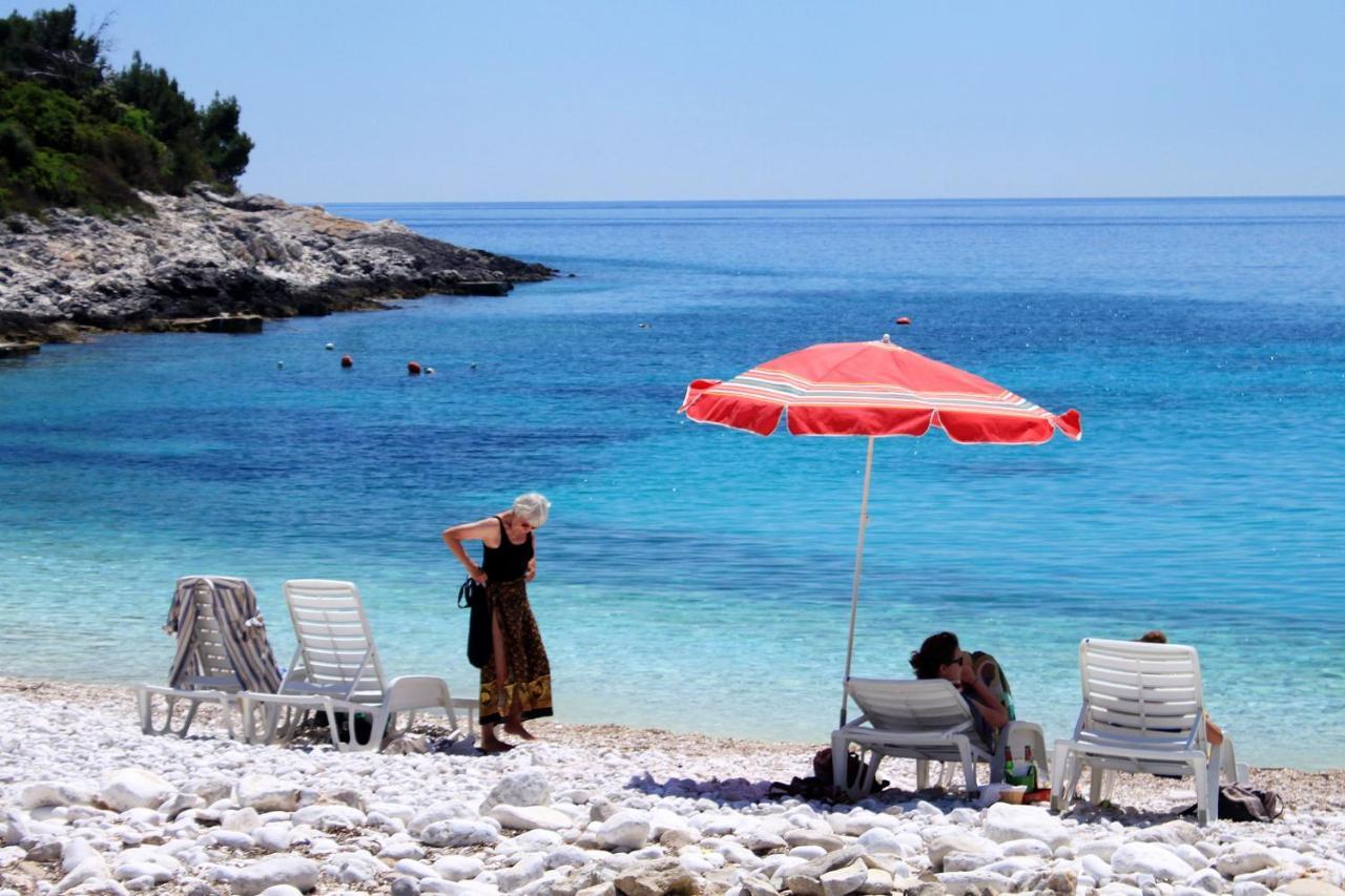 Apartments And Rooms With Parking Space Hvar - 15378 Hvar Town Exterior foto