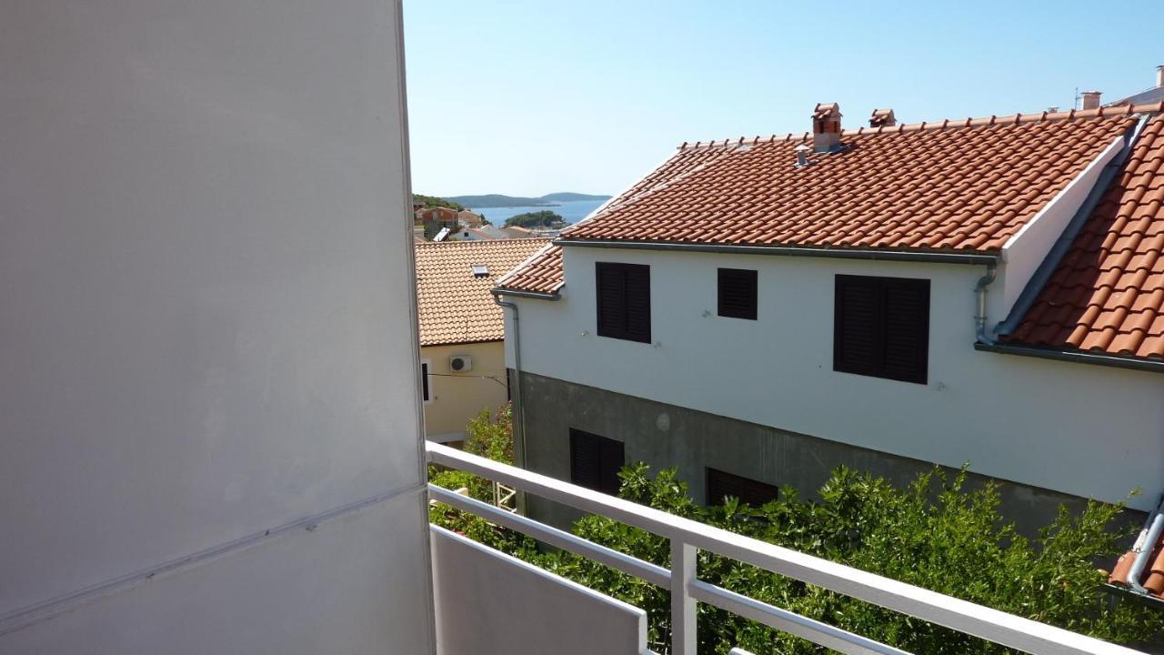 Apartments And Rooms With Parking Space Hvar - 15378 Hvar Town Exterior foto