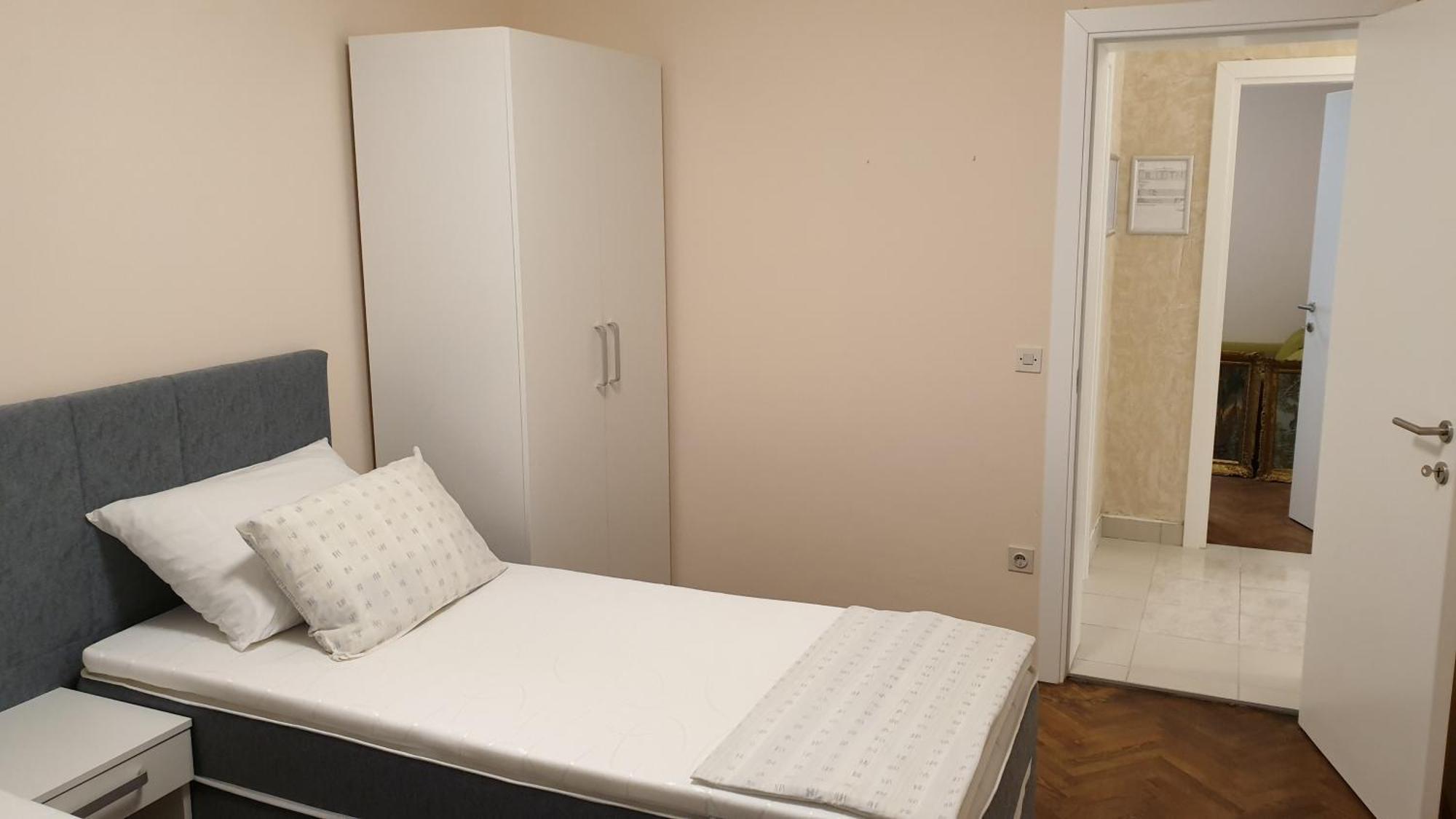 Apartments And Rooms With Parking Space Hvar - 15378 Hvar Town Habitación foto